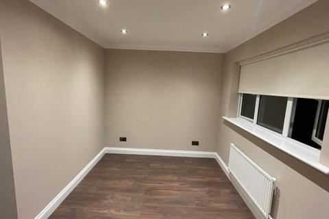 undefined, Addington Way, Luton, LU4