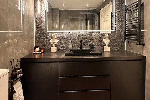undefined, Addington Way, Luton, LU4