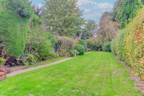 3 bedroom semi-detached house for sale, Kirby Lane, Kirby Muxloe, LE9
