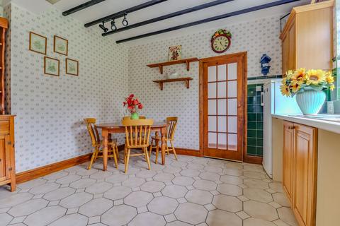 3 bedroom semi-detached house for sale, Kirby Lane, Kirby Muxloe, LE9