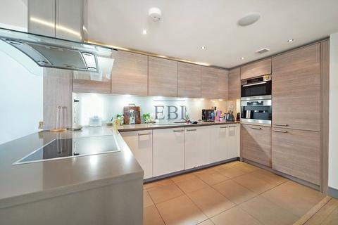 3 bedroom apartment to rent, Octavia House, 213 Townmead Road, London, SW6