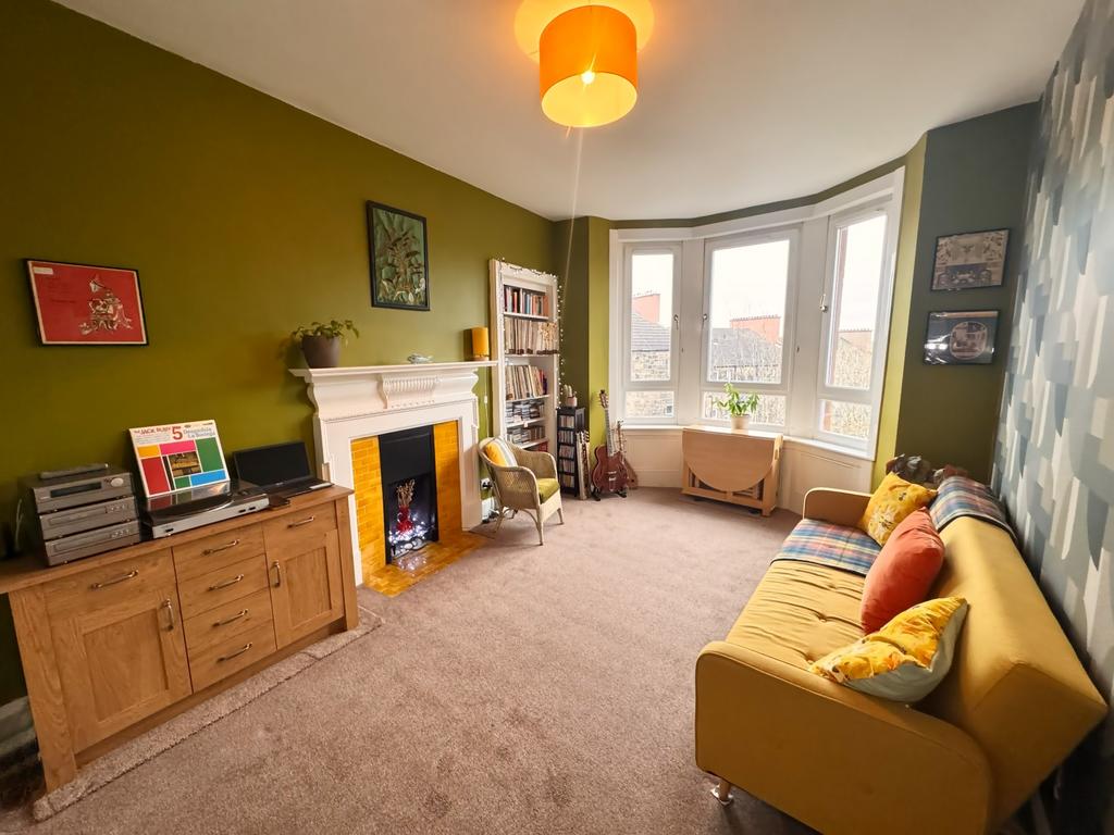 Lounge 1