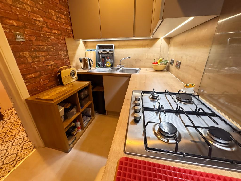 Kitchen 3