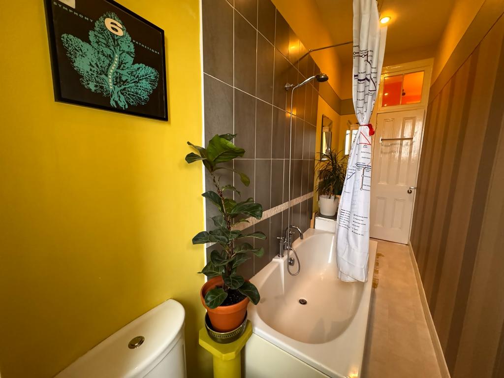 Bathroom 2