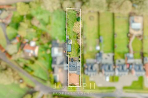 4 bedroom detached house for sale, Folly Lane, Copdock, IP8