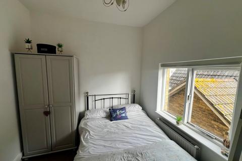 undefined, Flat C, 45 The Strand, Ryde, Isle of Wight, PO33 1JE