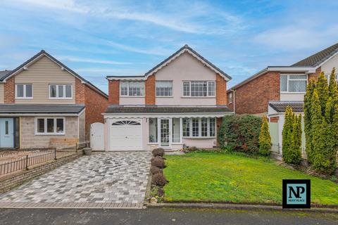 4 bedroom detached house for sale, Claremont Road, Tamworth, B79