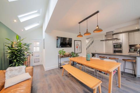 4 bedroom detached house for sale, Ravenswood Avenue, Tunbridge Wells TN2