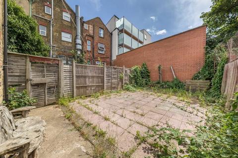 undefined, Finborough Road, London SW17