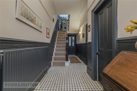 4 bedroom end of terrace house for sale, Scar Lane, Huddersfield, West Yorkshire, HD3