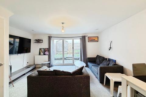 2 bedroom terraced house for sale, Harcourt Road, Southampton SO18