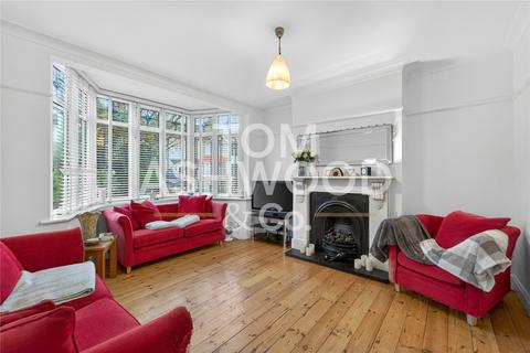 3 bedroom end of terrace house for sale, Stratton Drive, Leftley Estate, Barking, IG11