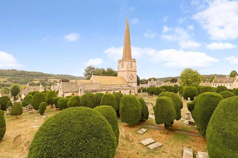undefined, Painswick