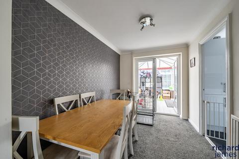 3 bedroom terraced house for sale, Olive Grove, Rodbourne Cheney, Swindon, SN25