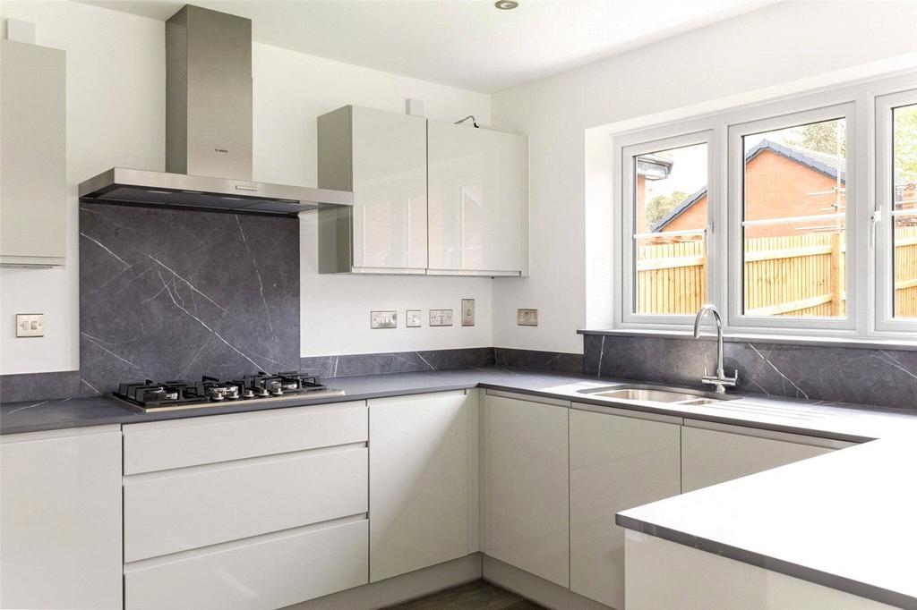 Kitchen/Dining
