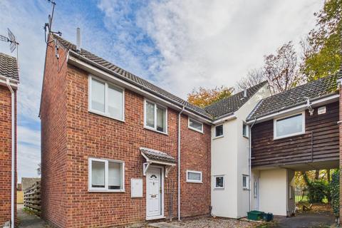2 bedroom house for sale, Roach Vale, Colchester