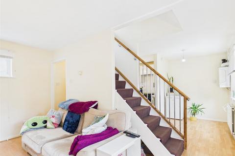 2 bedroom house for sale, Roach Vale, Colchester
