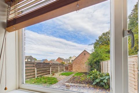 2 bedroom house for sale, Roach Vale, Colchester
