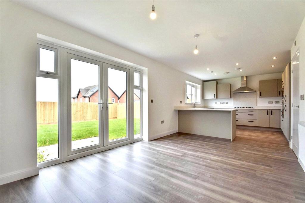 Kitchen/Dining