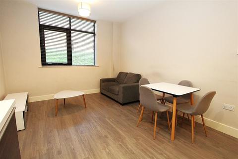 1 bedroom flat to rent, Dawsons Square, Pudsey