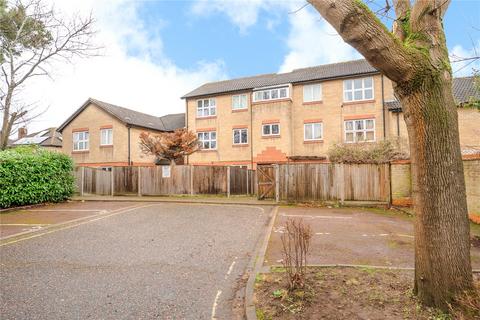 Ivybridge Close, Twickenham