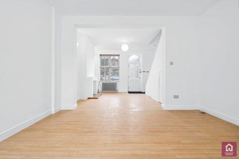 3 bedroom terraced house for sale, Fire Station Square, Salford, Greater Manchester, M5