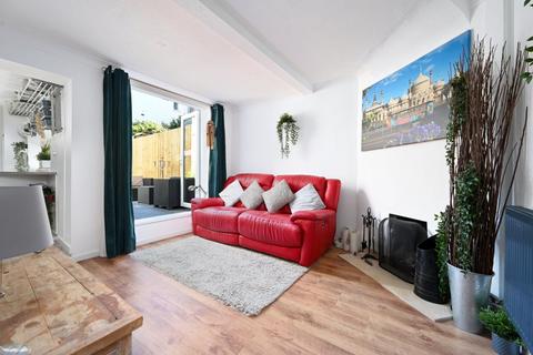 1 bedroom flat to rent, Princes Terrace, Brighton, East Sussex, BN2