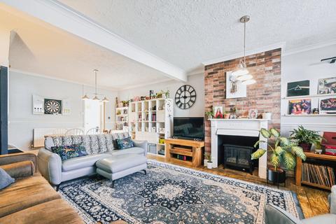 undefined, Cricklade Road - Gorse Hill, Swindon, SN2