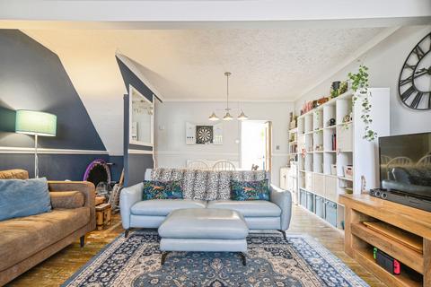 undefined, Cricklade Road - Gorse Hill, Swindon, SN2