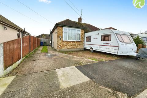 undefined, Rookery Close, Stanford-Le-Hope, SS17