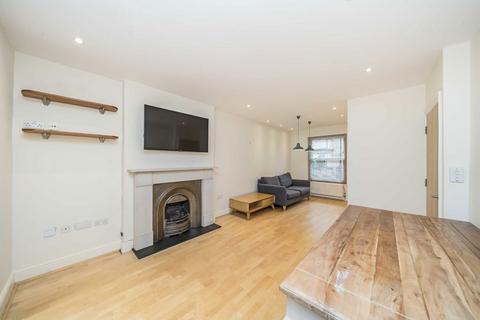 3 bedroom terraced house to rent, Sullivan Road, London SE11