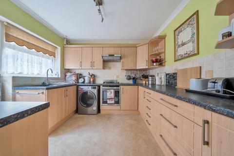 4 bedroom detached house for sale, Lovibonds Avenue, Orpington, Kent, BR6