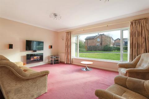 4 bedroom detached house for sale, Elmfield, Great Bookham, Leatherhead, Surrey, KT23