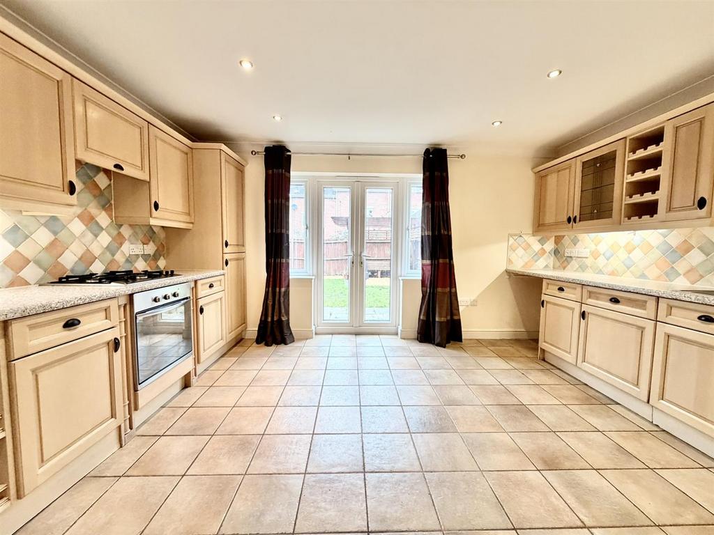 Kitchen.JPEG