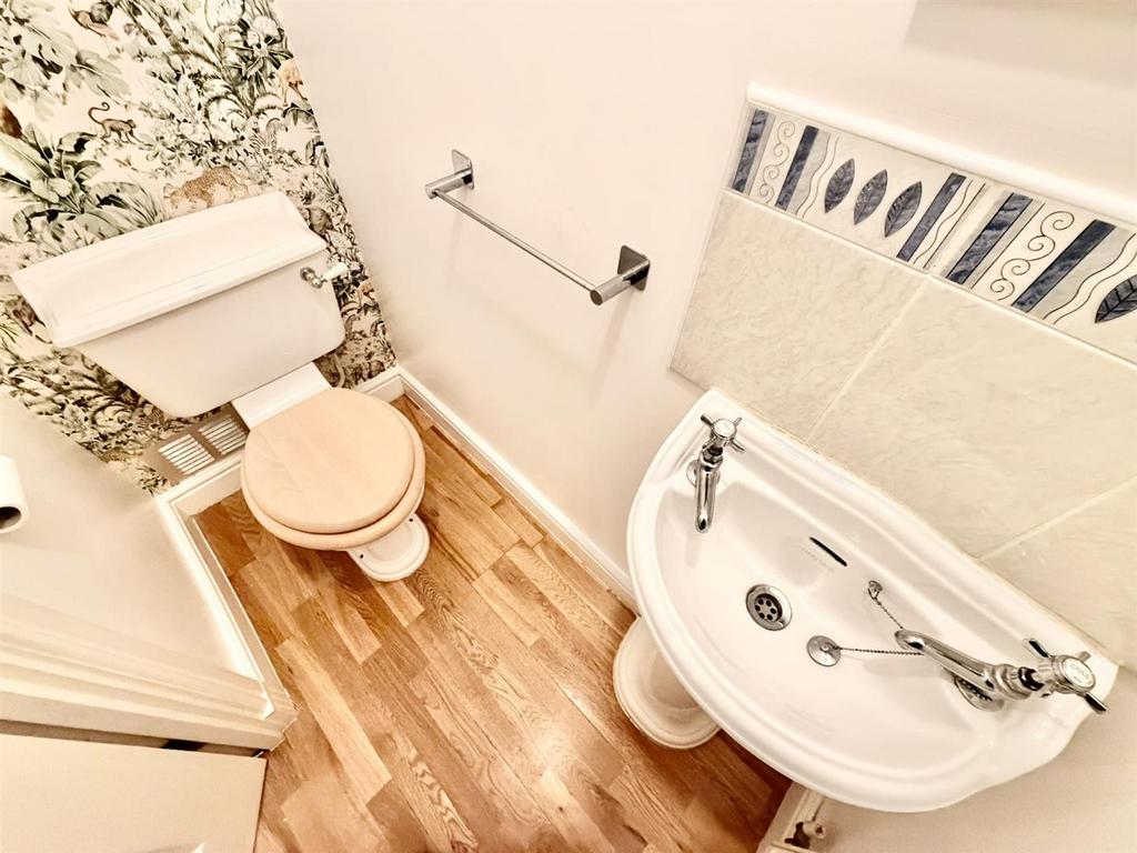 Wc.jpeg