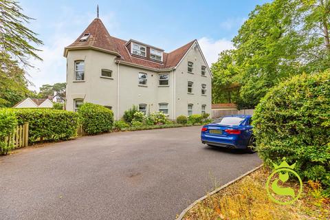 3 bedroom flat for sale, Burton Road, Poole BH13