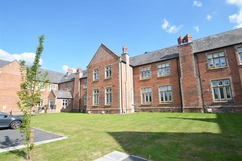 2 bedroom terraced house for sale, Oliver Road, Leighton Park, Shrewsbury