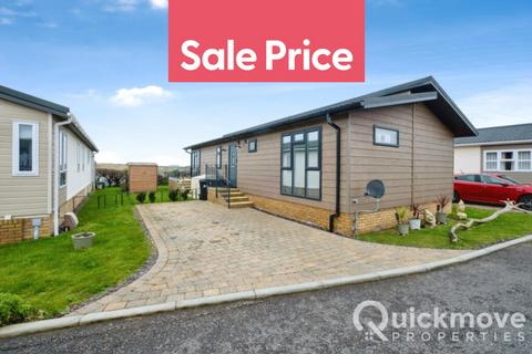 2 bedroom park home for sale, Milford-On-Sea, Hampshire, SO41