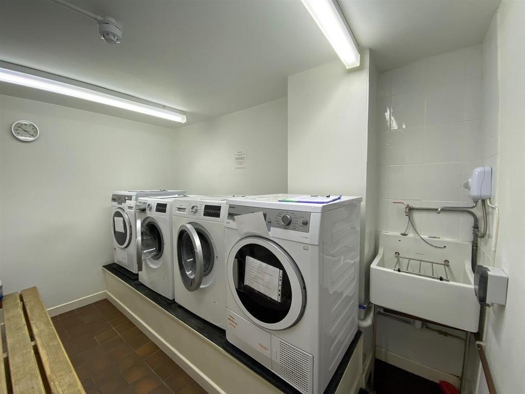 Laundry.jpg