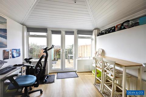 2 bedroom terraced house for sale, Sheppard Way, Portslade, Brighton