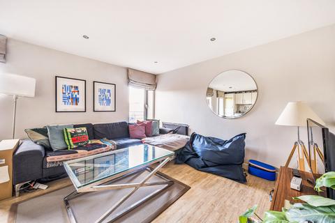 2 bedroom flat for sale, Isabella Mews, Balls Pond Road, London, N1