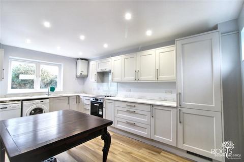 undefined, Austen Gardens, Berkshire RG14