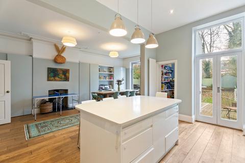 undefined, Bedwardine Road, London, SE19