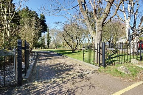undefined, The Avenue, Potters Bar, Hertfordshire, EN6