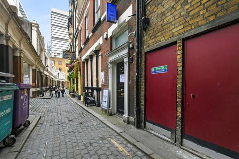 2 bedroom apartment to rent, Kings Head Yard, London, SE1