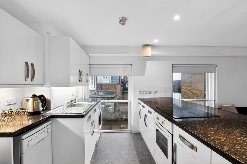 Kitchen/Reception