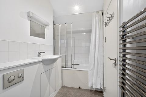 2 bedroom apartment to rent, Kings Head Yard, London, SE1