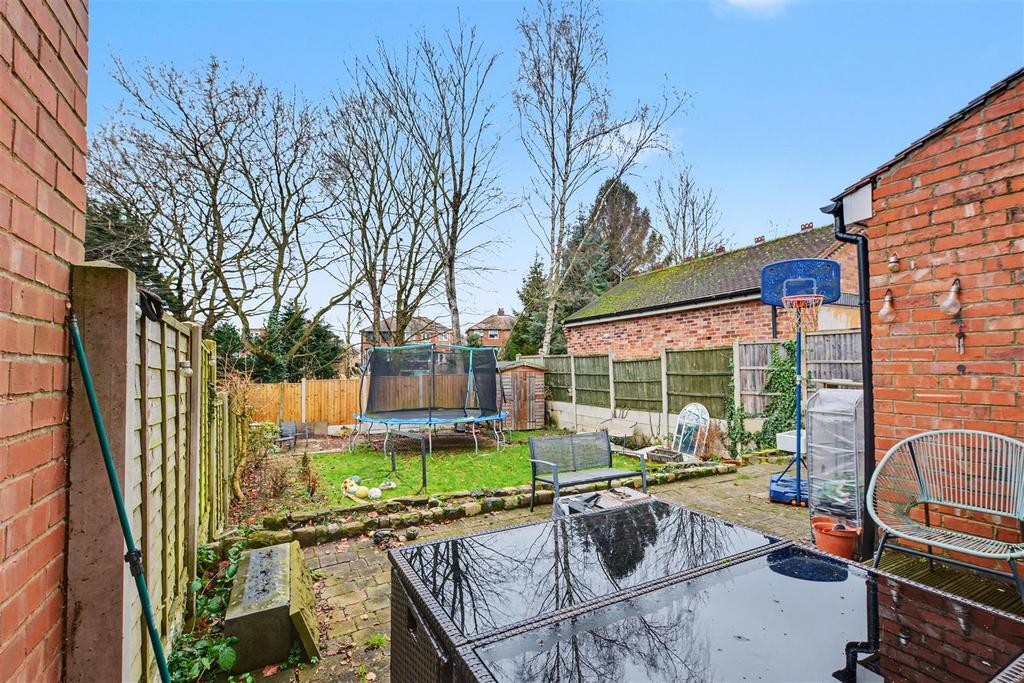 Garden 2.jpeg
