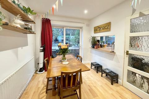 undefined, Park Barn Drive, GUILDFORD GU2