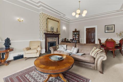2 bedroom flat for sale, Boyne House, 55 Blackwater Road, Eastbourne